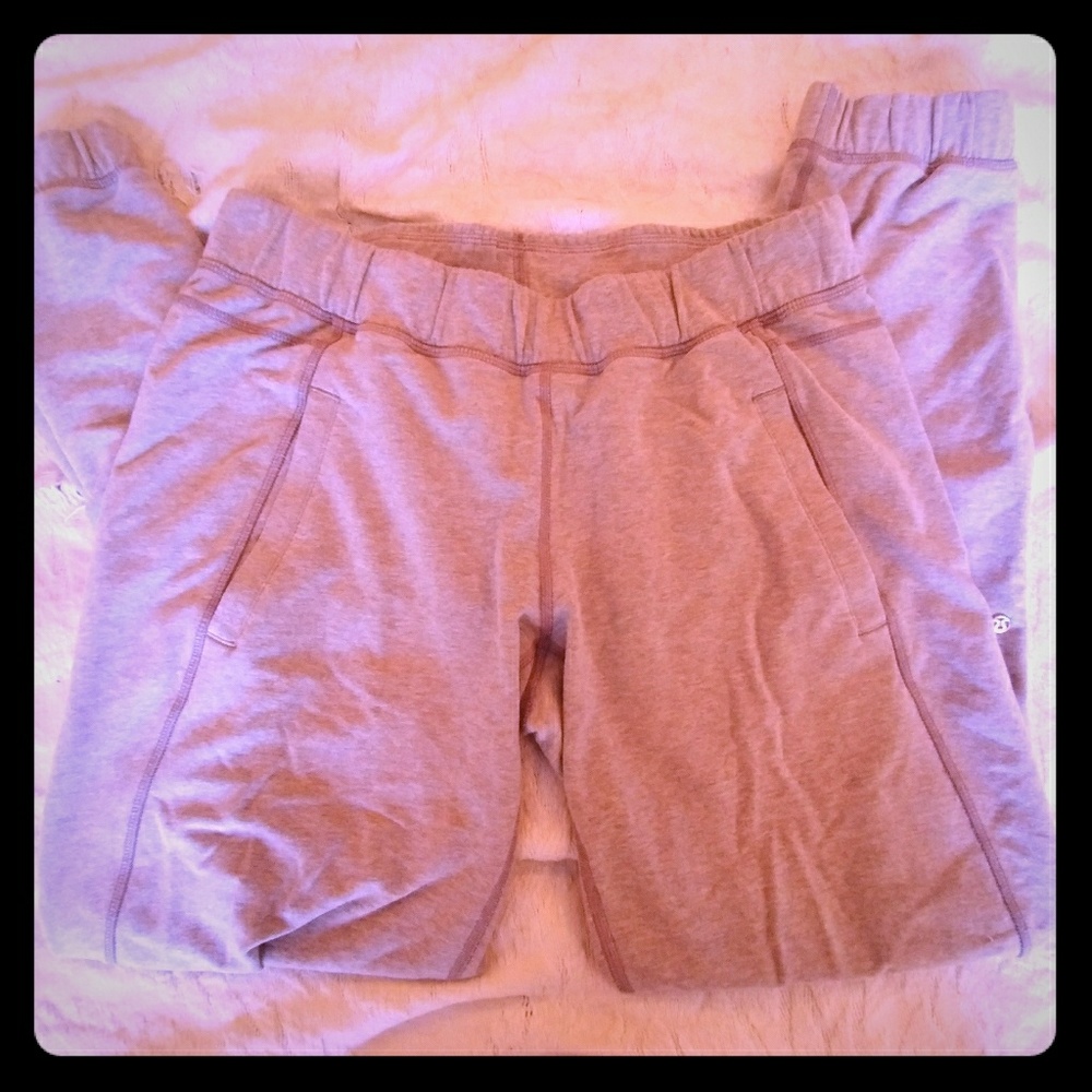 Lululemon sweatpants/joggers